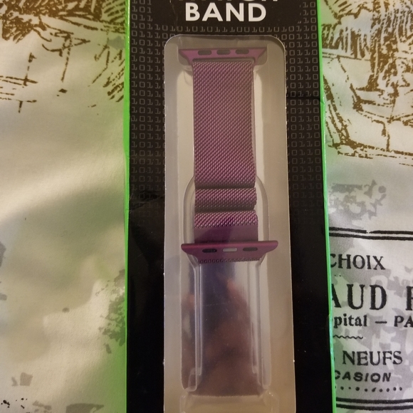 NIB Watch Bands Compatible with Apple 42-44MM - Picture 4 of 8